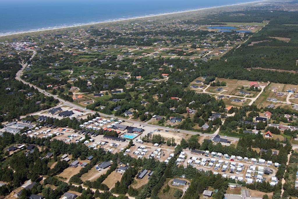 Vejers Family Camping & Cottages Екстериор снимка